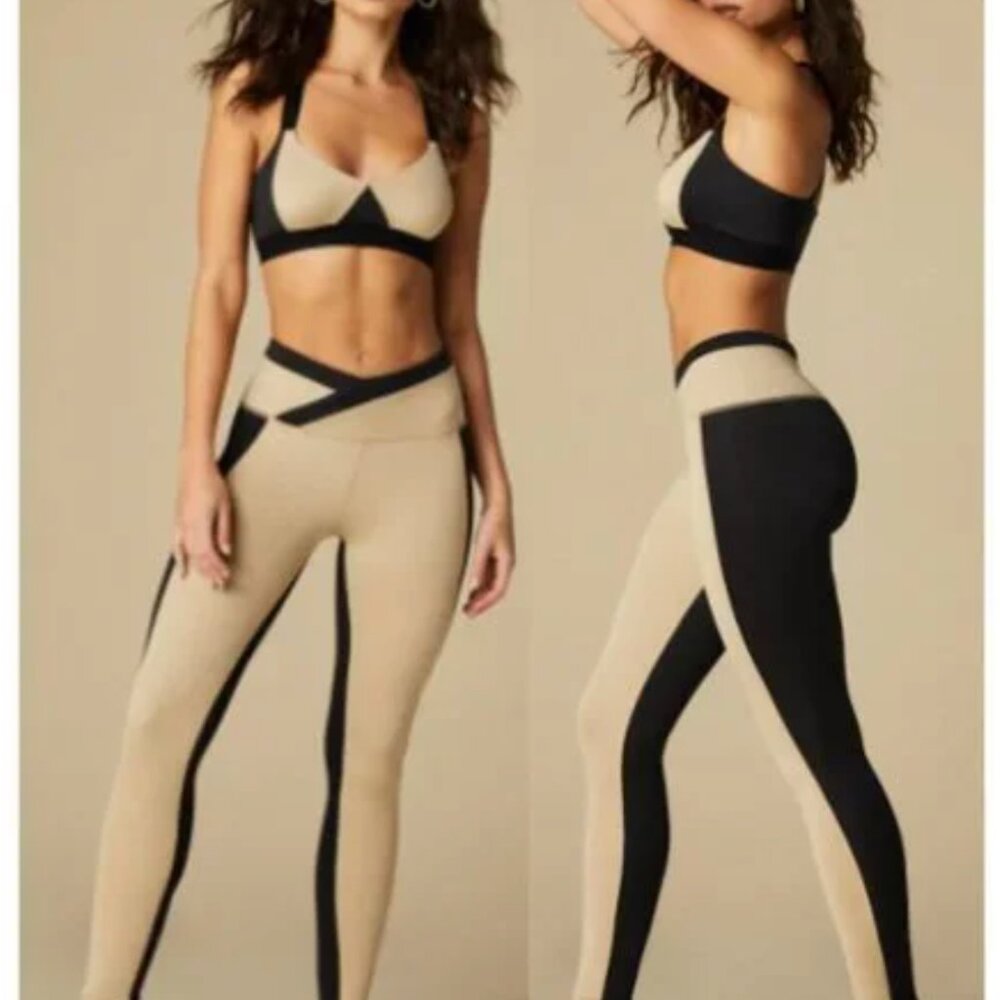 Tan + Lines by Sivan Ayla Workout set